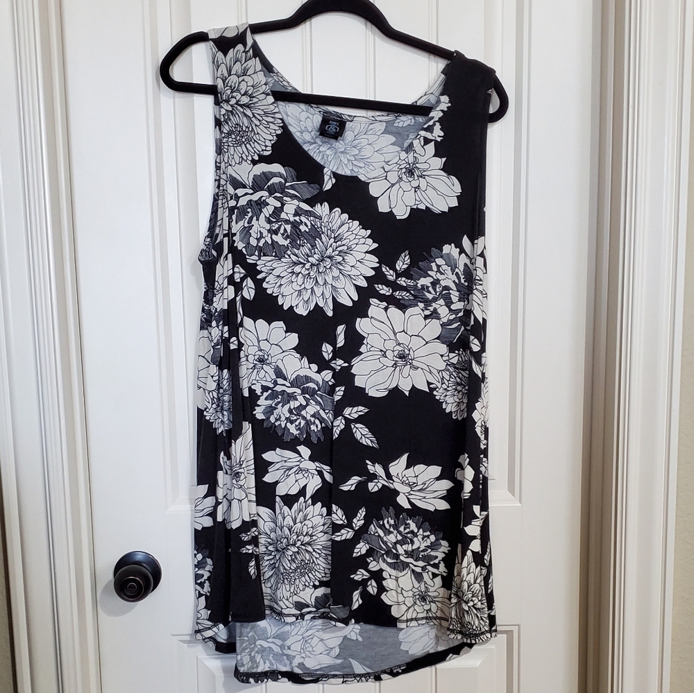 3 for $15 A&D Essential Tank black white floral